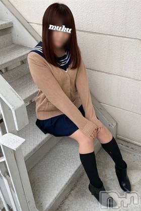 長岡デリヘル(ジュンムク)の2021年8月28日お店速報「8月最後の週末は無垢の女の子で決まり超清楚系妹的美少女『もなちゃん』」
