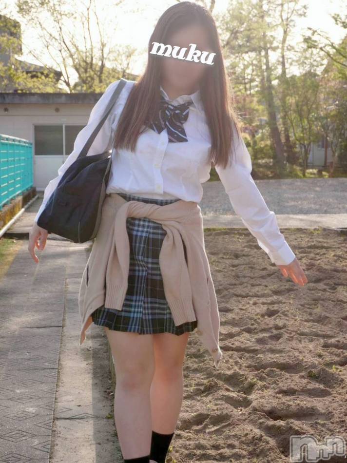 長岡デリヘル(ジュンムク)の2021年9月6日お店速報「 ギャル系制服美少女『あおいちゃん』今だけオールオプション無料」