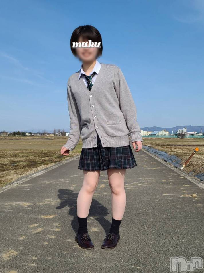 長岡デリヘル(ジュンムク)の2021年9月24日お店速報「完全業界未経験えっちなことに興味津々な純朴少女『ちなみちゃん』」