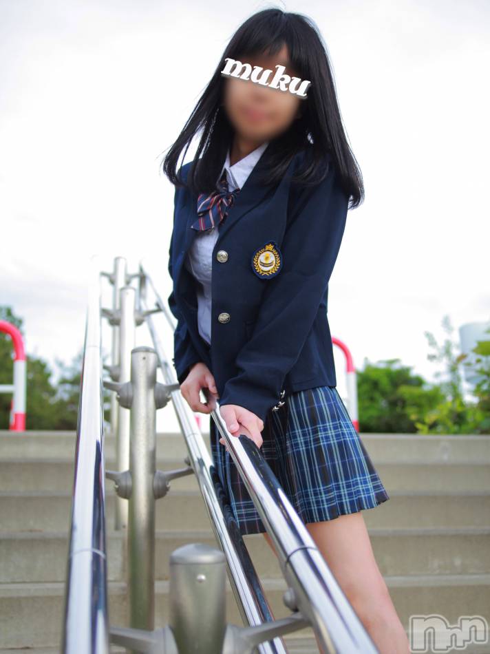 長岡デリヘル(ジュンムク)の2021年10月18日お店速報「業界未経験ピュアな完全処女『ひまりちゃん』を独り占めしちゃお」