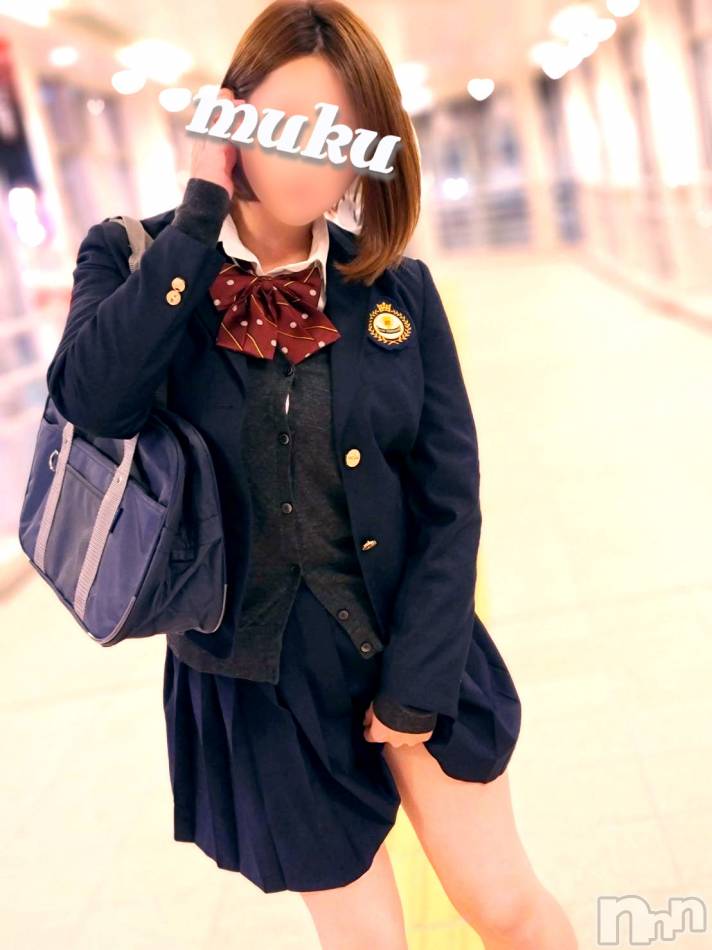 長岡デリヘル(ジュンムク)の2021年12月16日お店速報「店主オススメ超美形美少女『みつりちゃん』全身性感帯の濡れ体質」