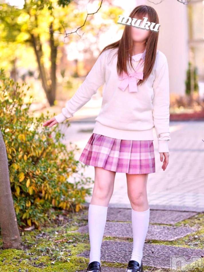 長岡デリヘル(ジュンムク)の2022年1月19日お店速報「元ルーキーの人気嬢期間限定復活出勤『りりあちゃん』大好評出勤中」