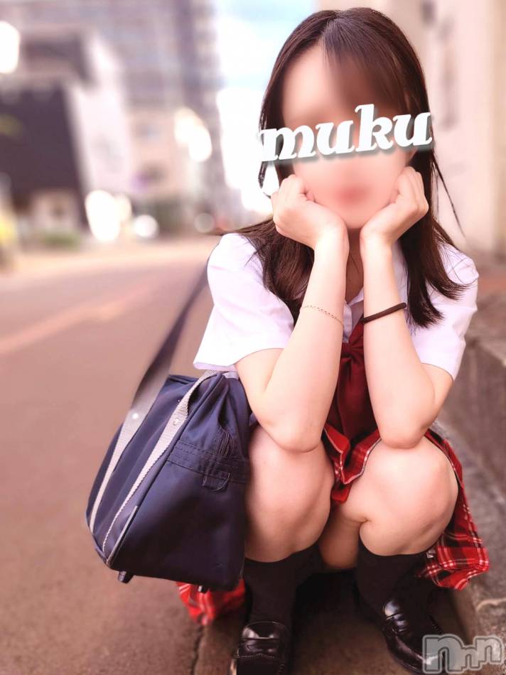 長岡デリヘル(ジュンムク)の2022年1月19日お店速報「天使のように純白な美肌美少女『なつきちゃん』明日新年初レア出勤」