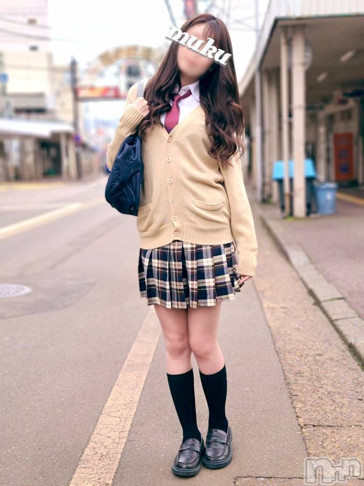 長岡デリヘル(ジュンムク)の2022年4月1日お店速報「美白・美乳・美脚【すみれちゃん】本日出勤です」