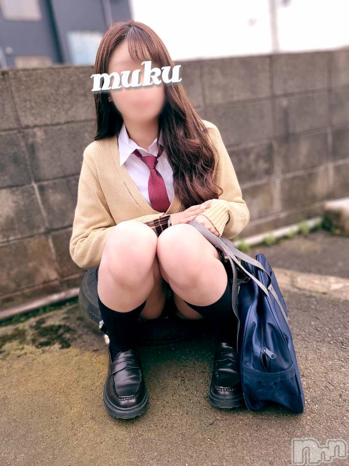 長岡デリヘル(ジュンムク)の2022年4月1日お店速報「現役オナニスト美少女!!『すみれちゃん』これから移動でご案内可能です!!」