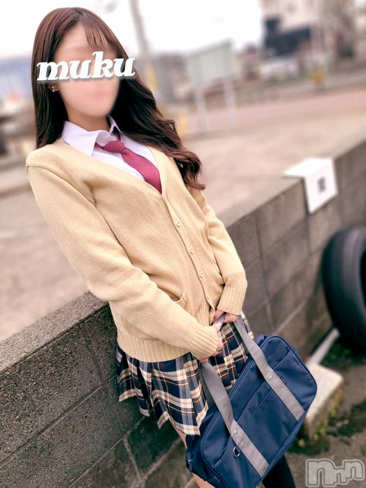 長岡デリヘル(ジュンムク)の2022年4月2日お店速報「現役オナニスト美少女!!『すみれちゃん』最短17:50からご案内可!!‼」