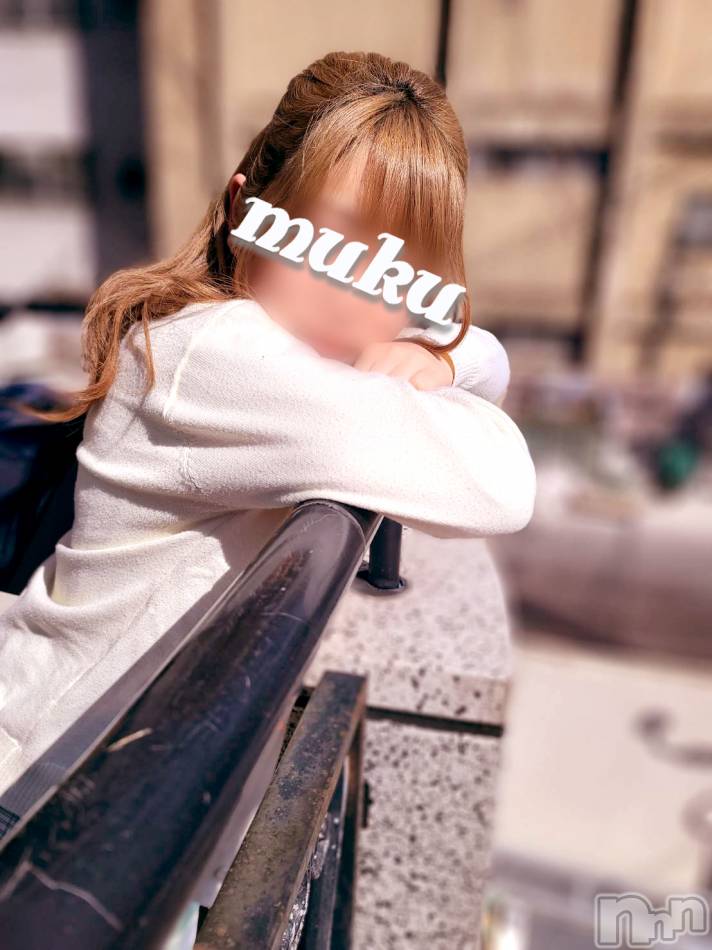 長岡デリヘル(ジュンムク)の2022年4月4日お店速報「完全業界未経験!!１８歳☆『れむちゃん』３月迄リアル女子高生でした!!‼」