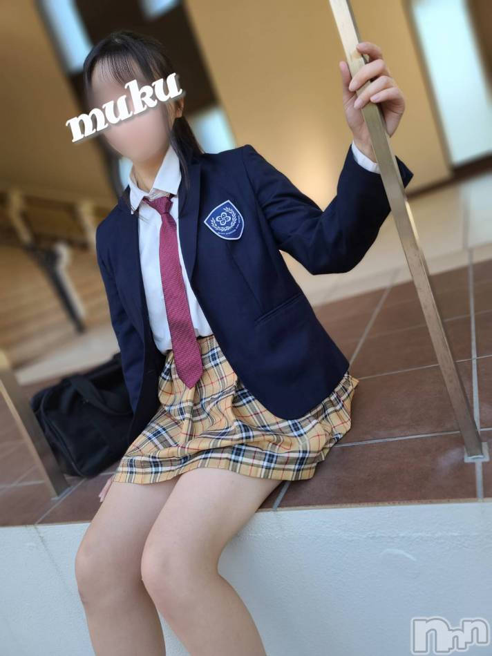 長岡デリヘル(ジュンムク)の2022年10月24日お店速報「ほんわか♡癒し系!!でも実は…『みふゆちゃん』只今絶賛出勤中です!!!」