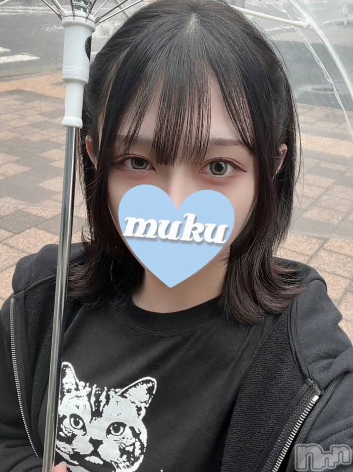 長岡デリヘル(ジュンムク)の2023年7月4日お店速報「絶賛体験入店中!!!現役のスレンダー現役大性♡『ちか』ちゃん絶賛出勤中☆」