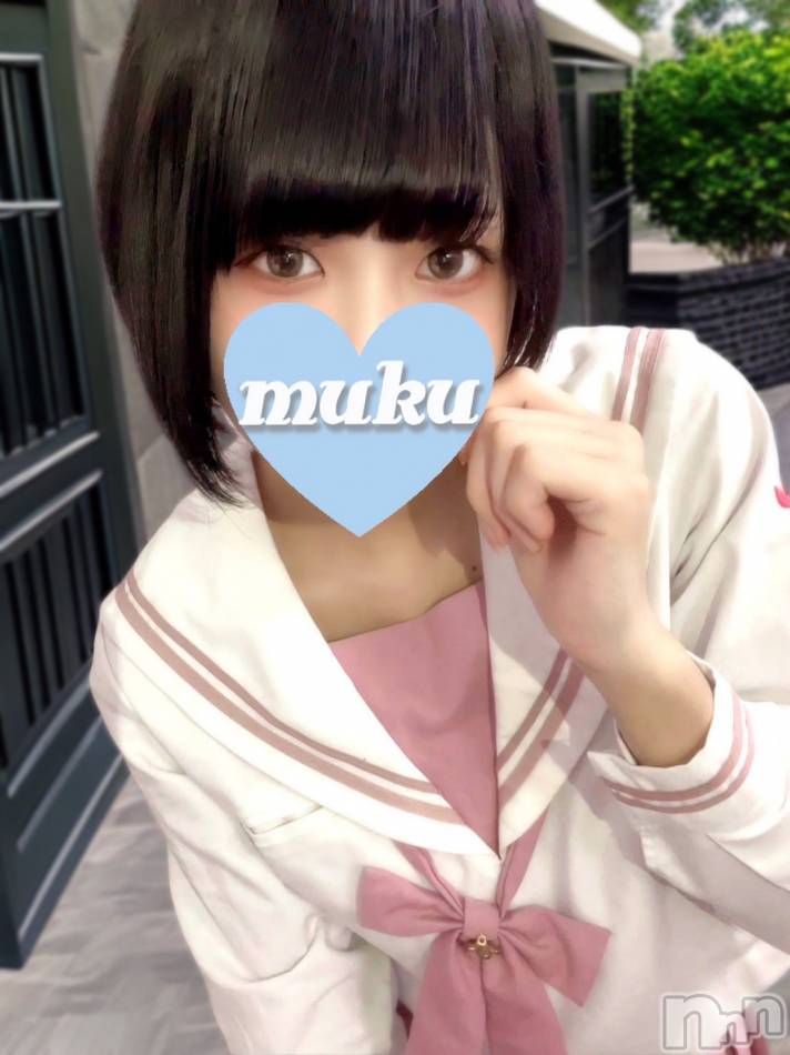 長岡デリヘル(ジュンムク)の2023年8月10日お店速報「《本日最終日》なんと潮吹き100％!!🐳【ゆりか】ちゃん!!🐳」