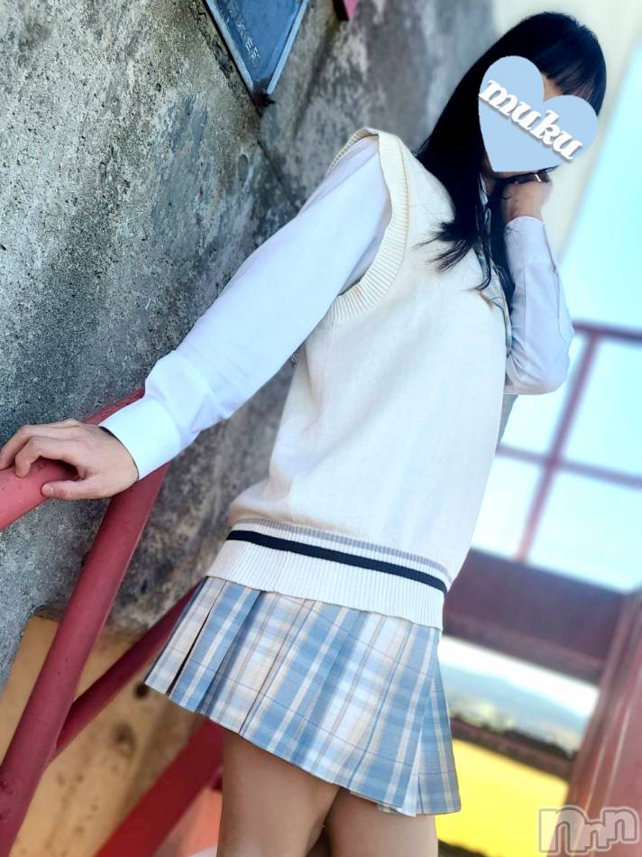 長岡デリヘル(ジュンムク)の2023年12月13日お店速報「超清純ド素人系少女【いちか】ちゃん本日11時より出勤です！！」