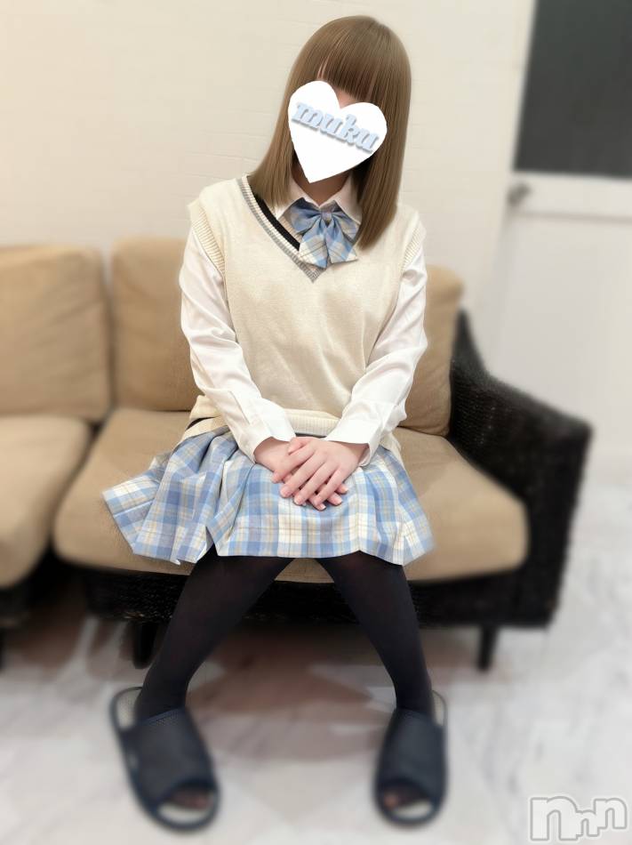 長岡デリヘル(ジュンムク)の2025年4月15日お店速報「地元新潟完全業界未経験【みうちゃん】体験入店4日目!」