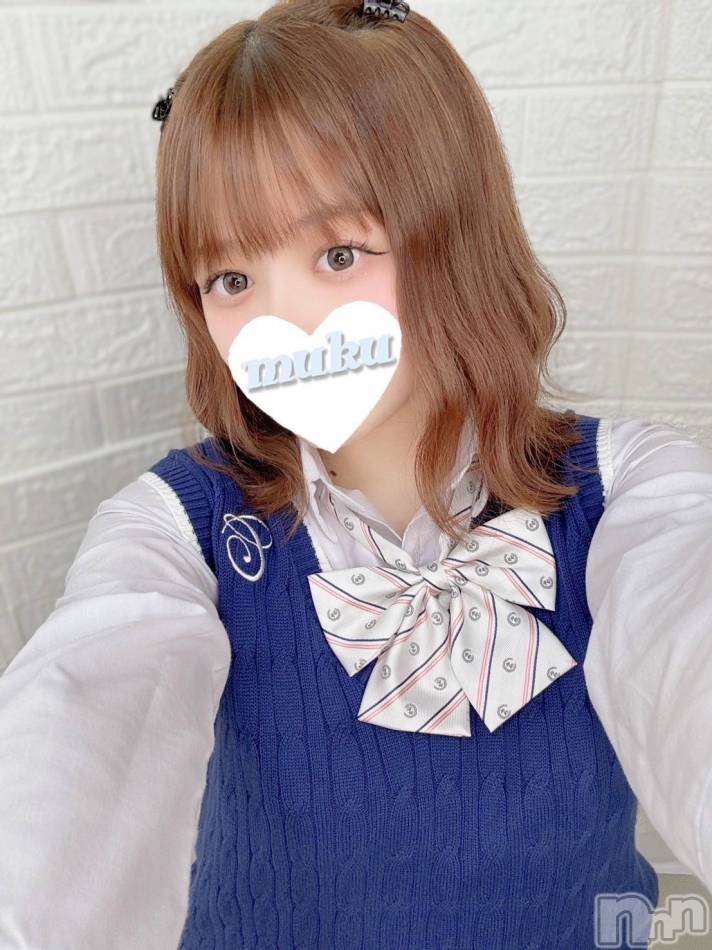 長岡デリヘル(ジュンムク)の2025年4月17日お店速報「大好評につき出勤中!!低身長マシュマロGカップ【しのちゃん】」