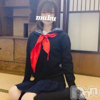 長岡デリヘル 純・無垢(ジュンムク)の5月6日お店速報「【業界最年少18歳】151センチの小柄体型にＥカップ巨乳『かりんちゃん』」