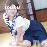 長岡デリヘル 純・無垢(ジュンムク)の6月23日お店速報「薄い栗毛色の髪、色白なお顔に血色のよいくちびるが魅力的です♪」