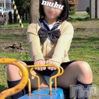 長岡デリヘル 純・無垢(ジュンムク)の8月30日お店速報「写真以上に可愛い愛敬抜群の居酒屋の看板娘『ゆりちゃん』ご予約受付中」