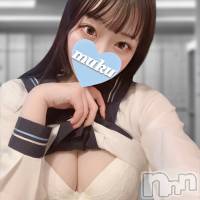 長岡デリヘル 純・無垢(ジュンムク)の9月30日お店速報「激エロ巨乳！黒髪清楚天然素人系♪♪【みや】ちゃん絶賛出勤中です！！」