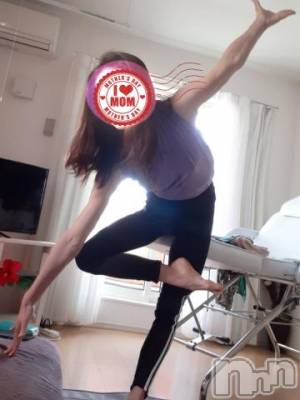 上越デリヘル 上越風俗出張アロママッサージ(ジョウエツフウゾクシュッチョウアロママッサージ) さくら☆(36)の10月5日写メブログ「昼だって、☆ヨガ」