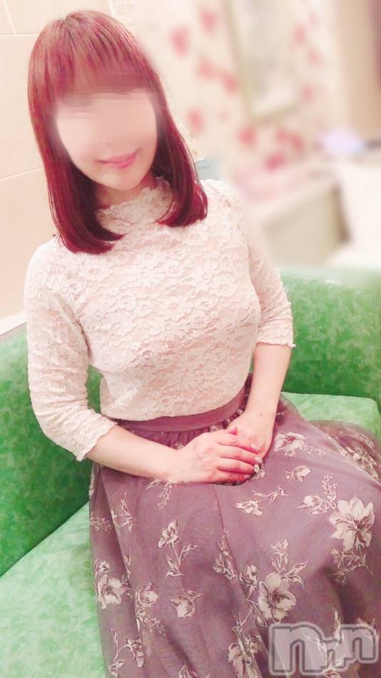 長岡人妻デリヘル(ナガオカヒトヅマイチ)の2023年6月26日お店速報「割引かつ奥様が喜ぶ『事前予約』が圧倒的に◎！！」