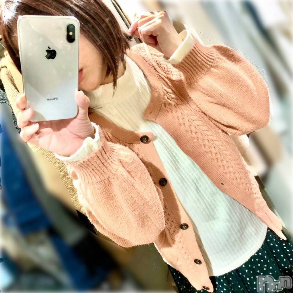 長岡人妻デリヘル(ナガオカヒトヅマイチ)の2023年11月8日お店速報「本日の出勤奥様一覧♥️」