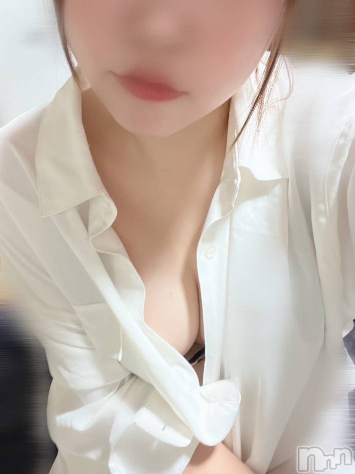 長岡人妻デリヘル(ナガオカヒトヅマイチ)の2024年12月29日お店速報「今年の『デリ納め』、どの奥様に致しますか？」