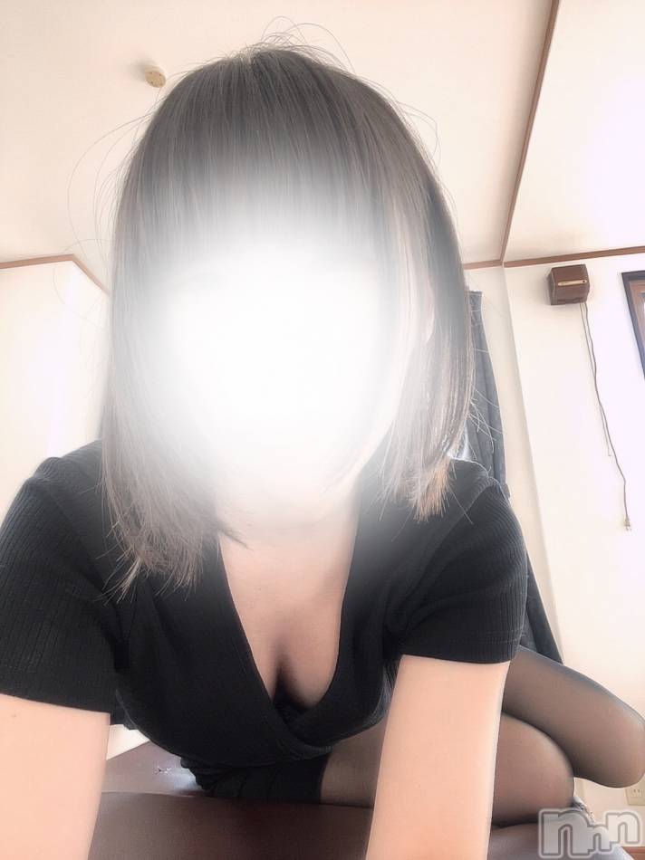 長岡人妻デリヘル(ナガオカヒトヅマイチ)の2025年5月12日お店速報「ロリっ娘小悪魔さえさん♥️すぐご案内です♥️」