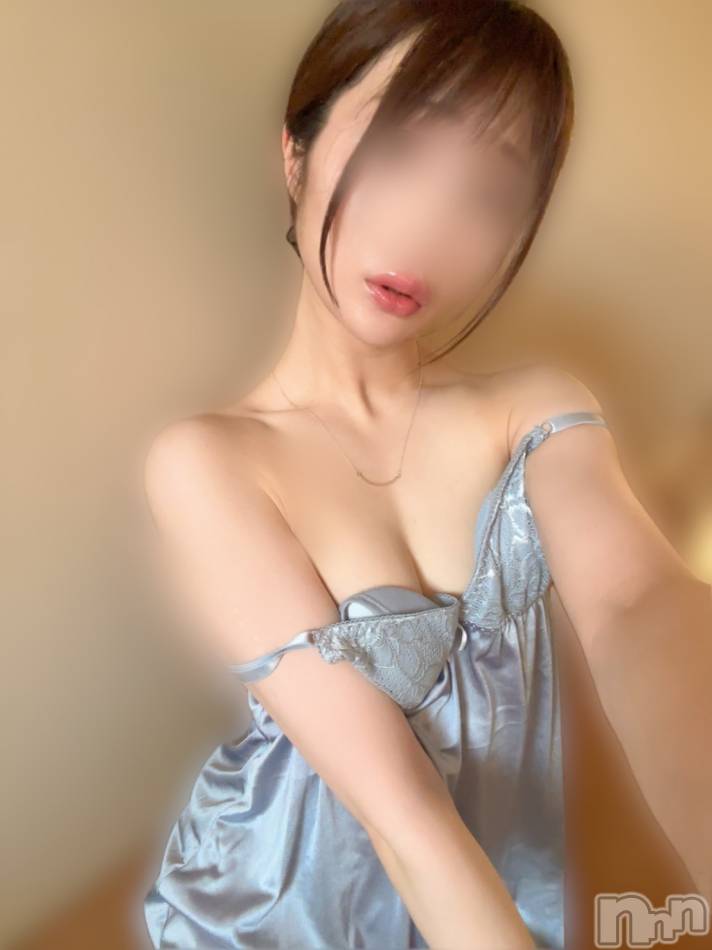 長岡人妻デリヘル(ナガオカヒトヅマイチ)の2025年7月11日お店速報「涼しいお部屋でイチャイチャしませんか？」