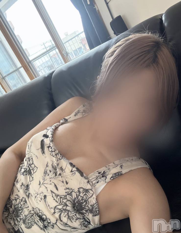 長岡デリヘル(ナガオカヒトヅマイチ)の2025年12月30日お店速報「気になるあの奥様との抜き納め★★」