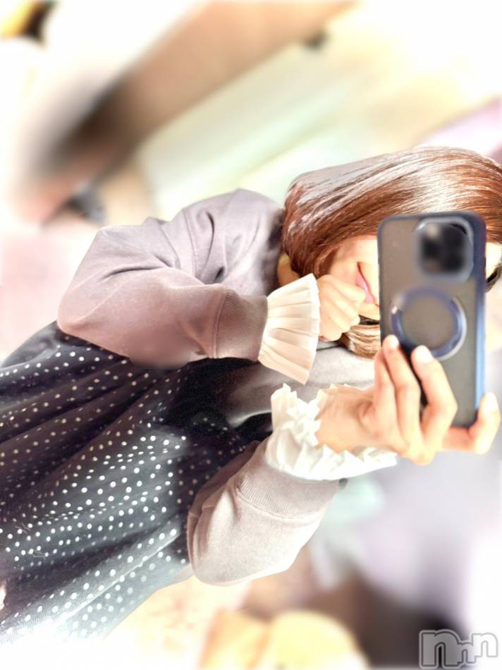 長岡デリヘル(ナガオカヒトヅマイチ)の2026年6月17日お店速報「この身体、病み付きになります。」