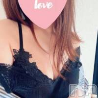 長岡デリヘル 長岡人妻市(ナガオカヒトヅマイチ)の7月15日お店速報「可愛さはズルい。色気はもっとズルい。──彩春さんラスト1枠です。」
