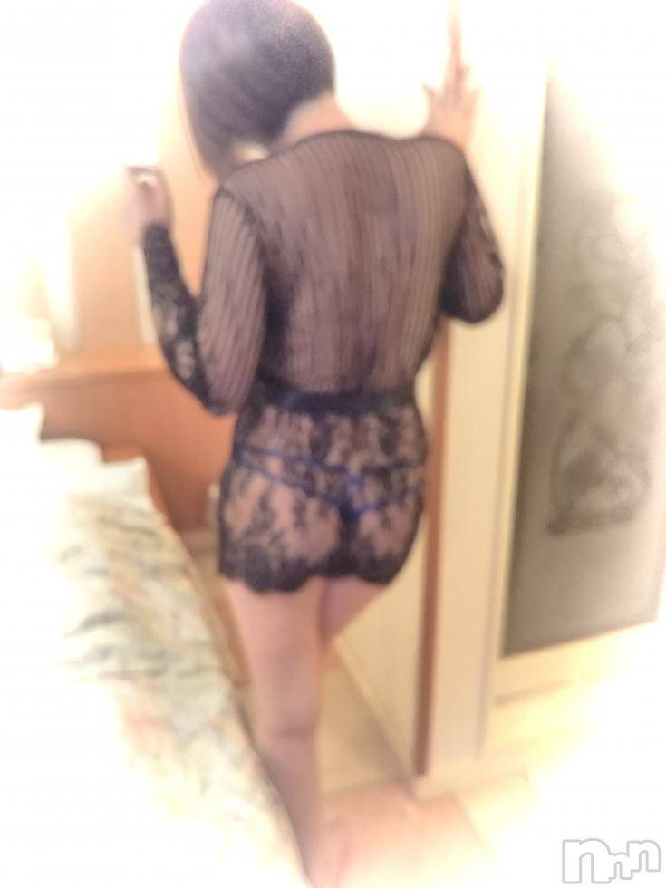 長岡デリヘル長岡人妻市(ナガオカヒトヅマイチ) ゆきな『美人過ぎてごめんなさい』(39)の5月16日写メブログ「ポチッと…」