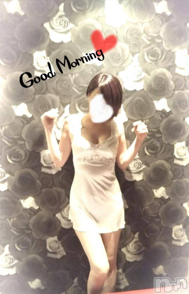 長岡デリヘル長岡人妻市(ナガオカヒトヅマイチ) ゆきな『美人過ぎてごめんなさい』(39)の8月9日写メブログ「100円の周りの」