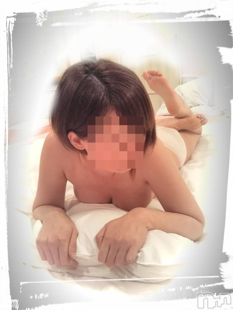 長岡人妻デリヘル長岡人妻市(ナガオカヒトヅマイチ) ゆきな『美人過ぎてごめんなさい』(39)の9月19日写メブログ「アップル」