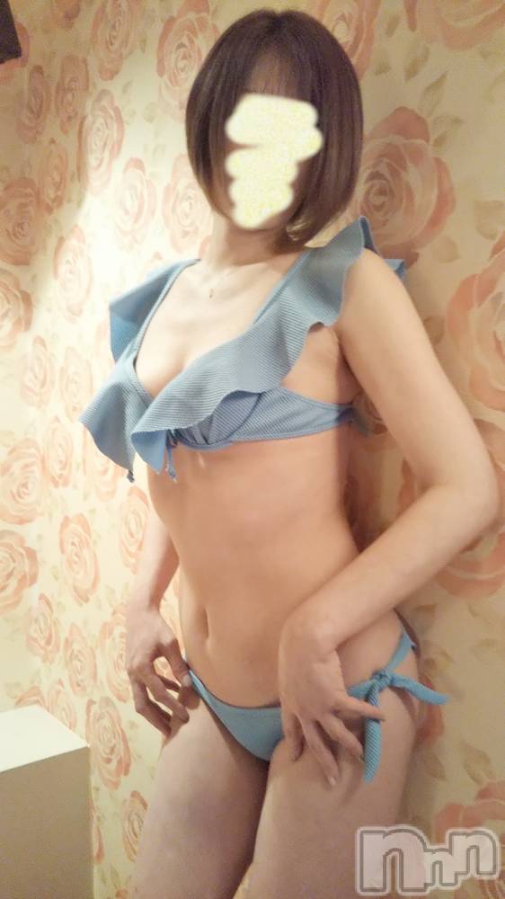 長岡人妻デリヘル長岡人妻市(ナガオカヒトヅマイチ) ゆきな『美人過ぎてごめんなさい』(39)の3月16日写メブログ「えっ？！」