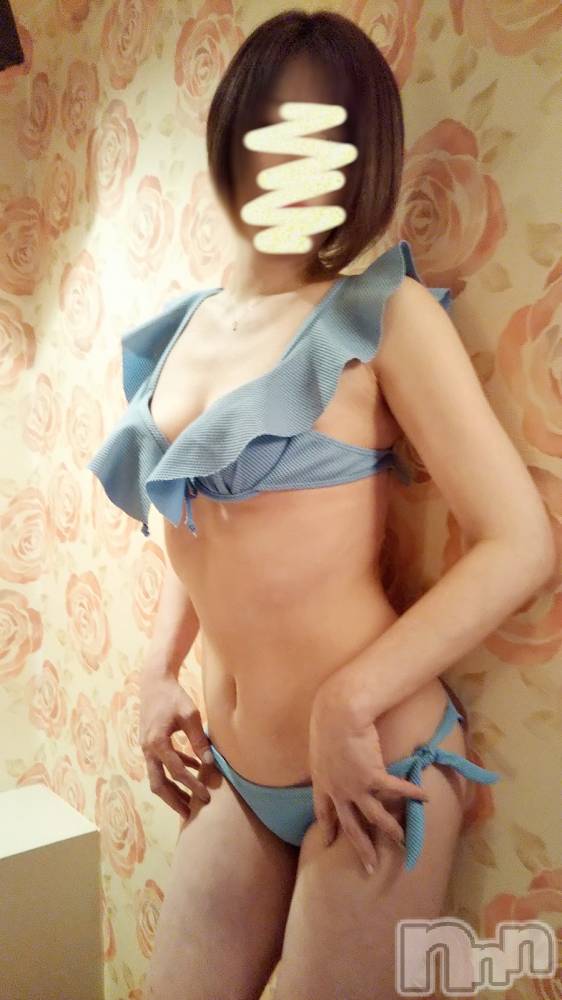 長岡人妻デリヘル長岡人妻市(ナガオカヒトヅマイチ) ゆきな『美人過ぎてごめんなさい』(39)の12月19日写メブログ「街は…」