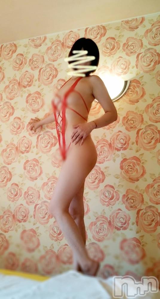 長岡デリヘル長岡人妻市(ナガオカヒトヅマイチ) ゆきな『美人過ぎてごめんなさい』(39)の7月19日写メブログ「隠しきれない」