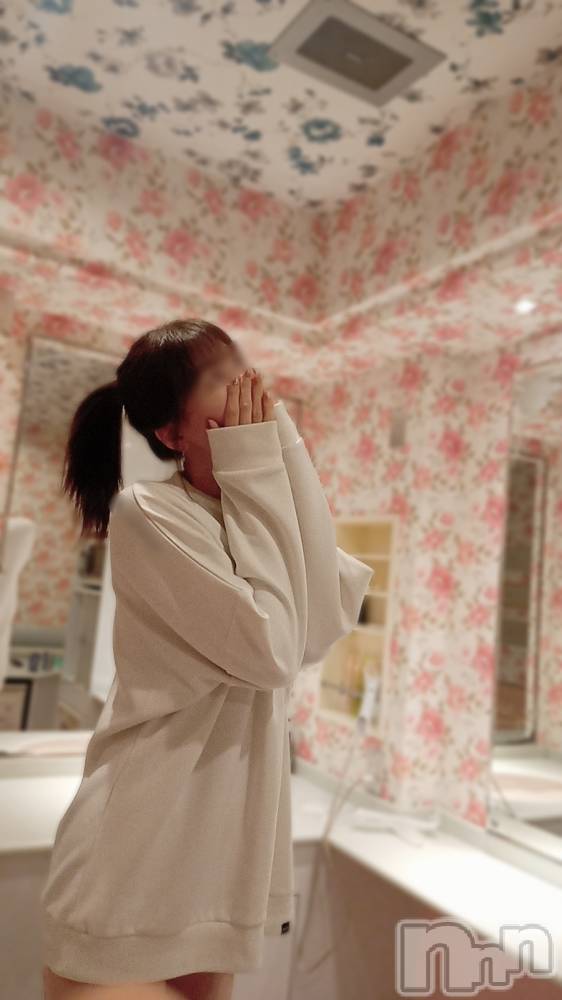 長岡デリヘル長岡人妻市(ナガオカヒトヅマイチ) ゆきな『美人過ぎてごめんなさい』(39)の11月18日写メブログ「見える…見える」