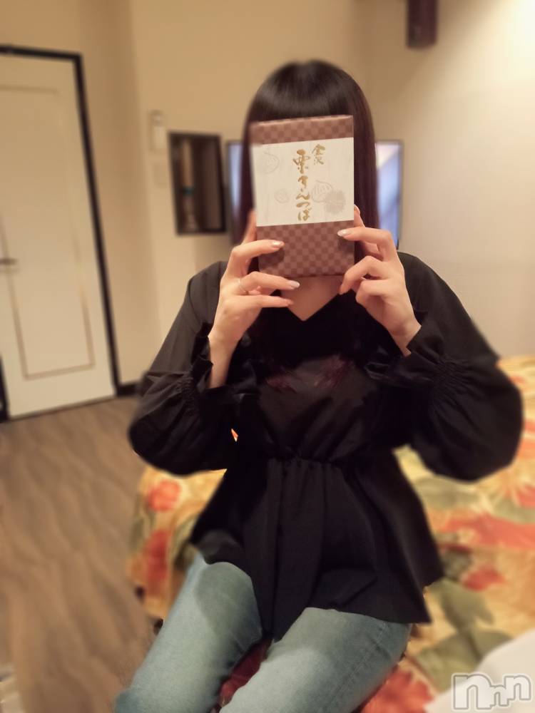 長岡デリヘル長岡人妻市(ナガオカヒトヅマイチ) ゆきな『美人過ぎてごめんなさい』(39)の5月21日写メブログ「くり、くり」