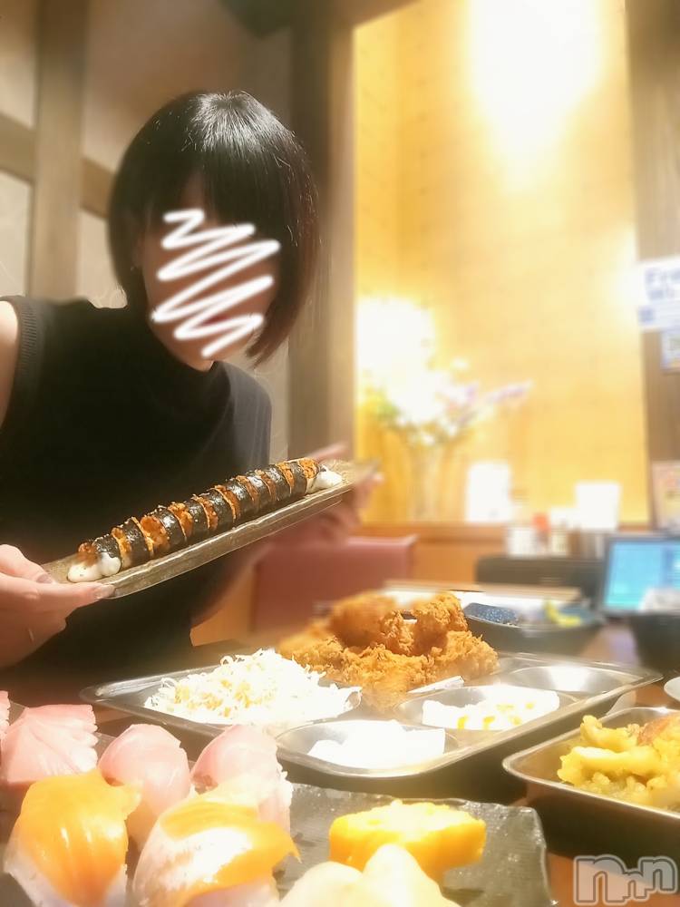 長岡人妻デリヘル長岡人妻市(ナガオカヒトヅマイチ) ゆきな『美人過ぎてごめんなさい』(39)の6月27日写メブログ「いっぱい食べるキミが〰️」