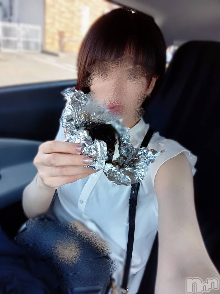 長岡人妻デリヘル長岡人妻市(ナガオカヒトヅマイチ) ゆきな『美人過ぎてごめんなさい』(39)の8月25日写メブログ「お‥お」