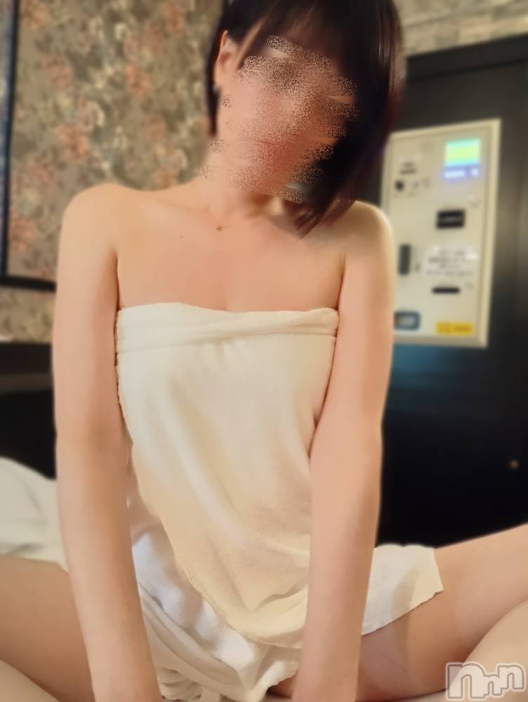 長岡デリヘル長岡人妻市(ナガオカヒトヅマイチ) ゆきな『美人過ぎてごめんなさい』(39)の11月12日写メブログ「あの子に」