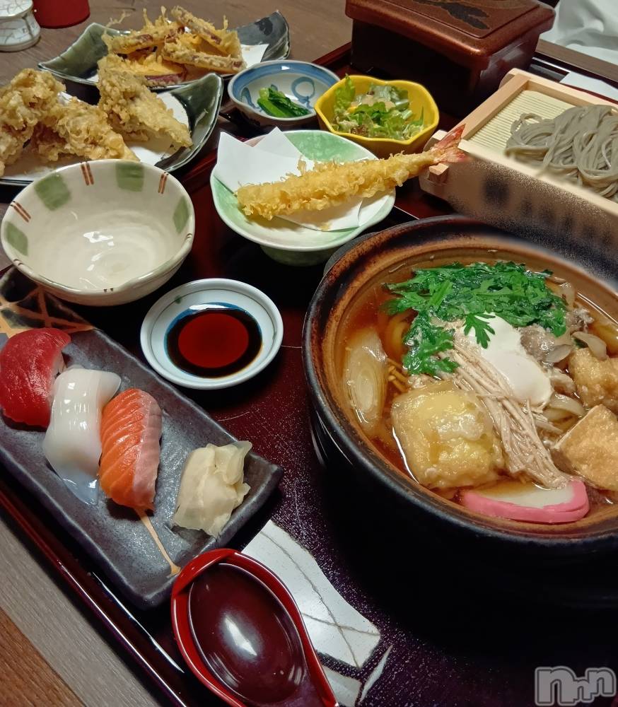 長岡デリヘル長岡人妻市(ナガオカヒトヅマイチ) ゆきな『美人過ぎてごめんなさい』(39)の12月11日写メブログ「寒いからね」