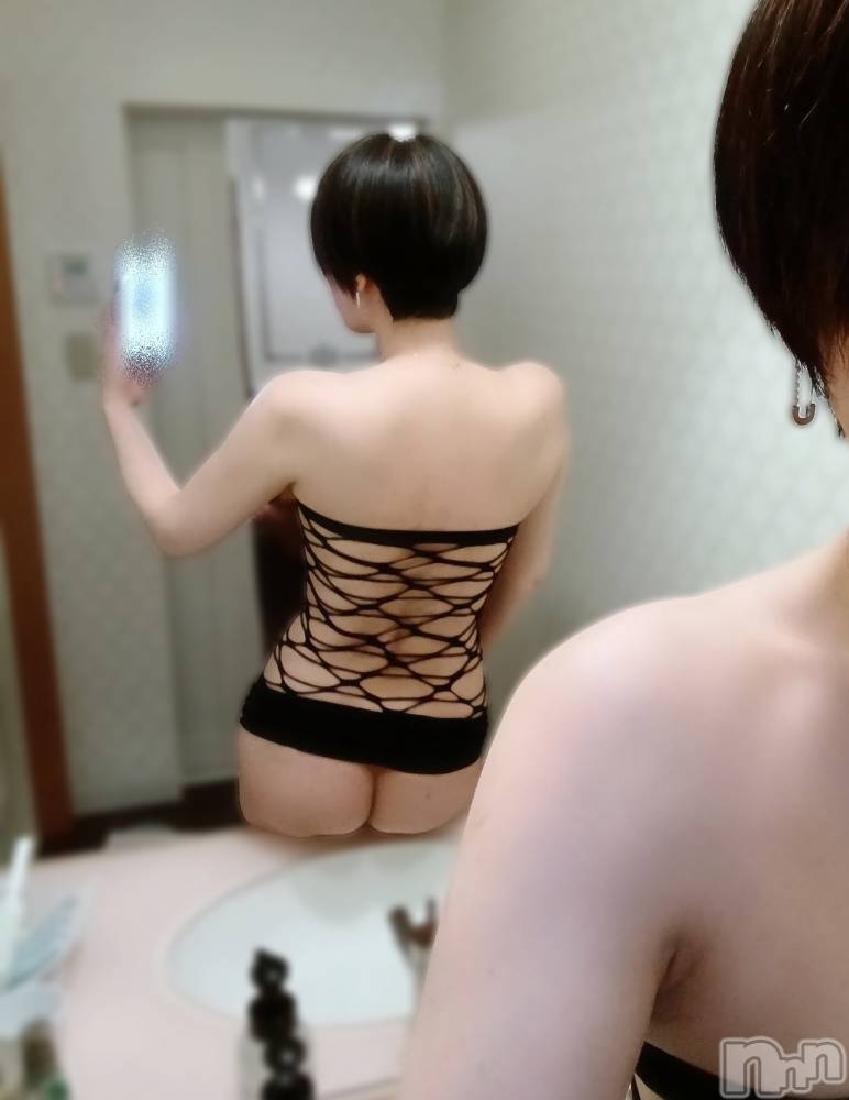 長岡デリヘル長岡人妻市(ナガオカヒトヅマイチ) ゆきな『美人過ぎてごめんなさい』(39)の3月13日写メブログ「この腰」