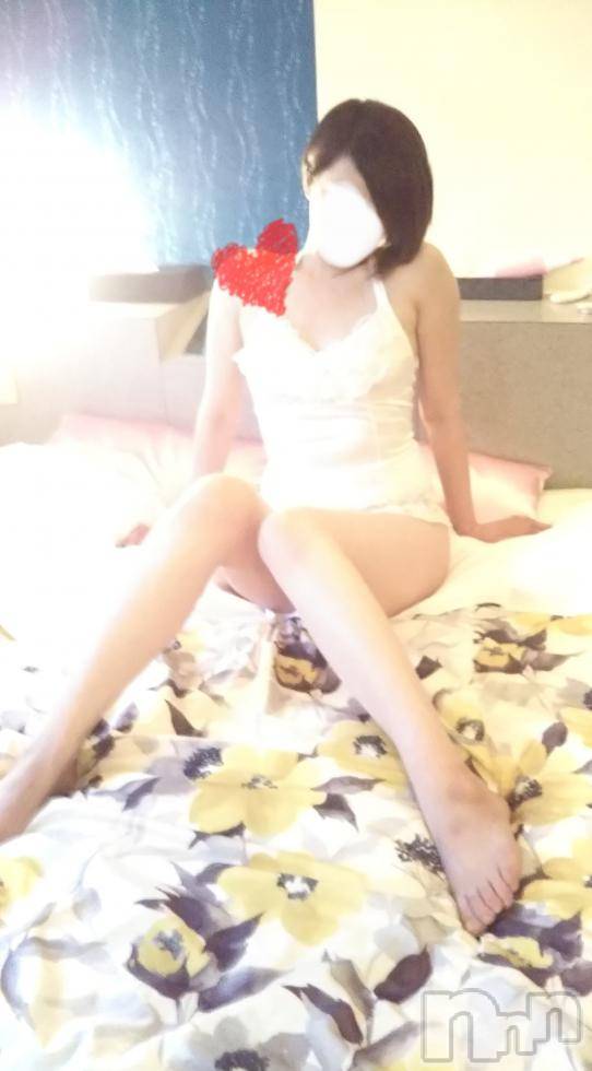 長岡デリヘル長岡人妻市(ナガオカヒトヅマイチ)ゆきな『美人過ぎてごめんなさい』(39)の2018年8月29日写メブログ「ロールじゃない！」