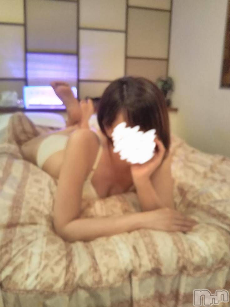 長岡デリヘル長岡人妻市(ナガオカヒトヅマイチ)ゆきな『美人過ぎてごめんなさい』(39)の2018年12月31日写メブログ「ありがとう♪」