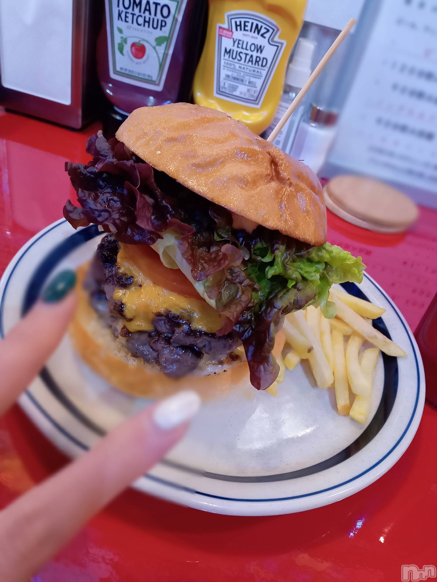 長岡デリヘル長岡人妻市(ナガオカヒトヅマイチ)ゆきな『美人過ぎてごめんなさい』(39)の2023年1月10日写メブログ「ハンバーガー屋じゃないんで…」