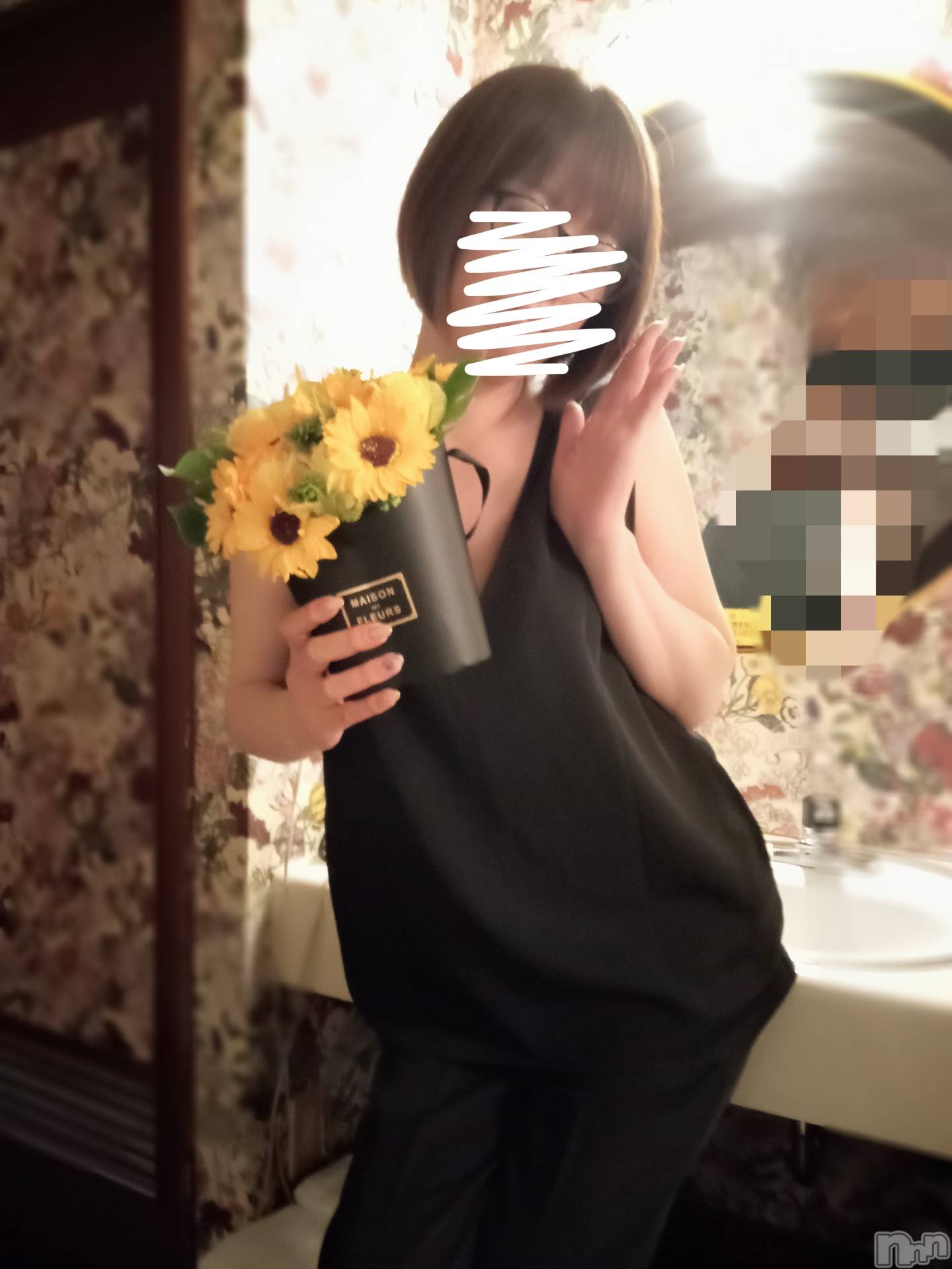 長岡デリヘル長岡人妻市(ナガオカヒトヅマイチ)ゆきな『美人過ぎてごめんなさい』(39)の2023年6月3日写メブログ「1番大好きなお花✿:*:❀:*:」