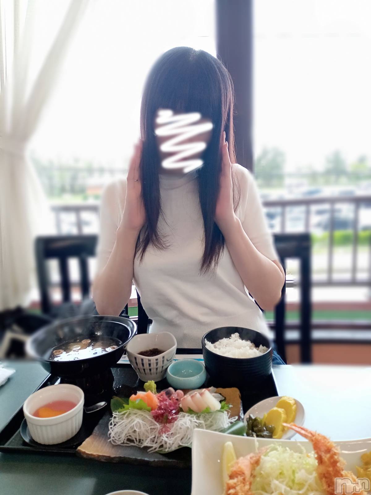 長岡人妻デリヘル長岡人妻市(ナガオカヒトヅマイチ)ゆきな『美人過ぎてごめんなさい』(39)の2025年5月26日写メブログ「ごはん🍚」