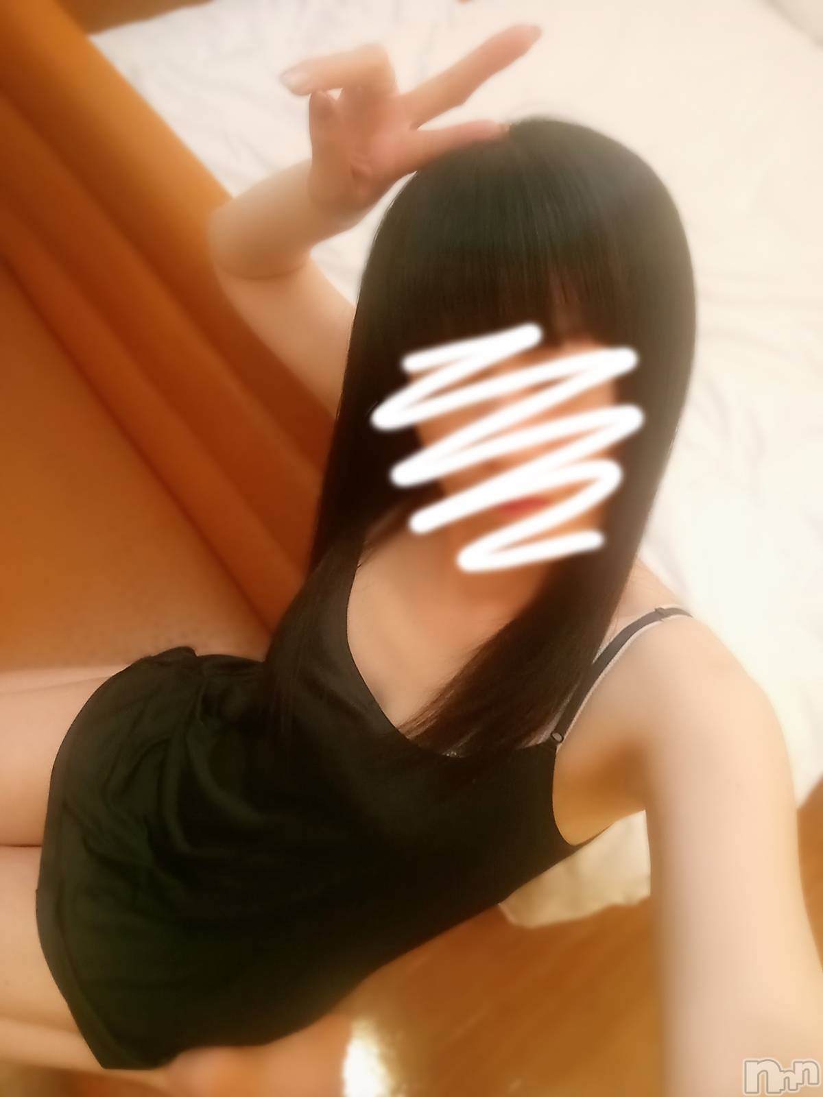 長岡人妻デリヘル長岡人妻市(ナガオカヒトヅマイチ)ゆきな『美人過ぎてごめんなさい』(39)の2025年8月4日写メブログ「なんと！！」