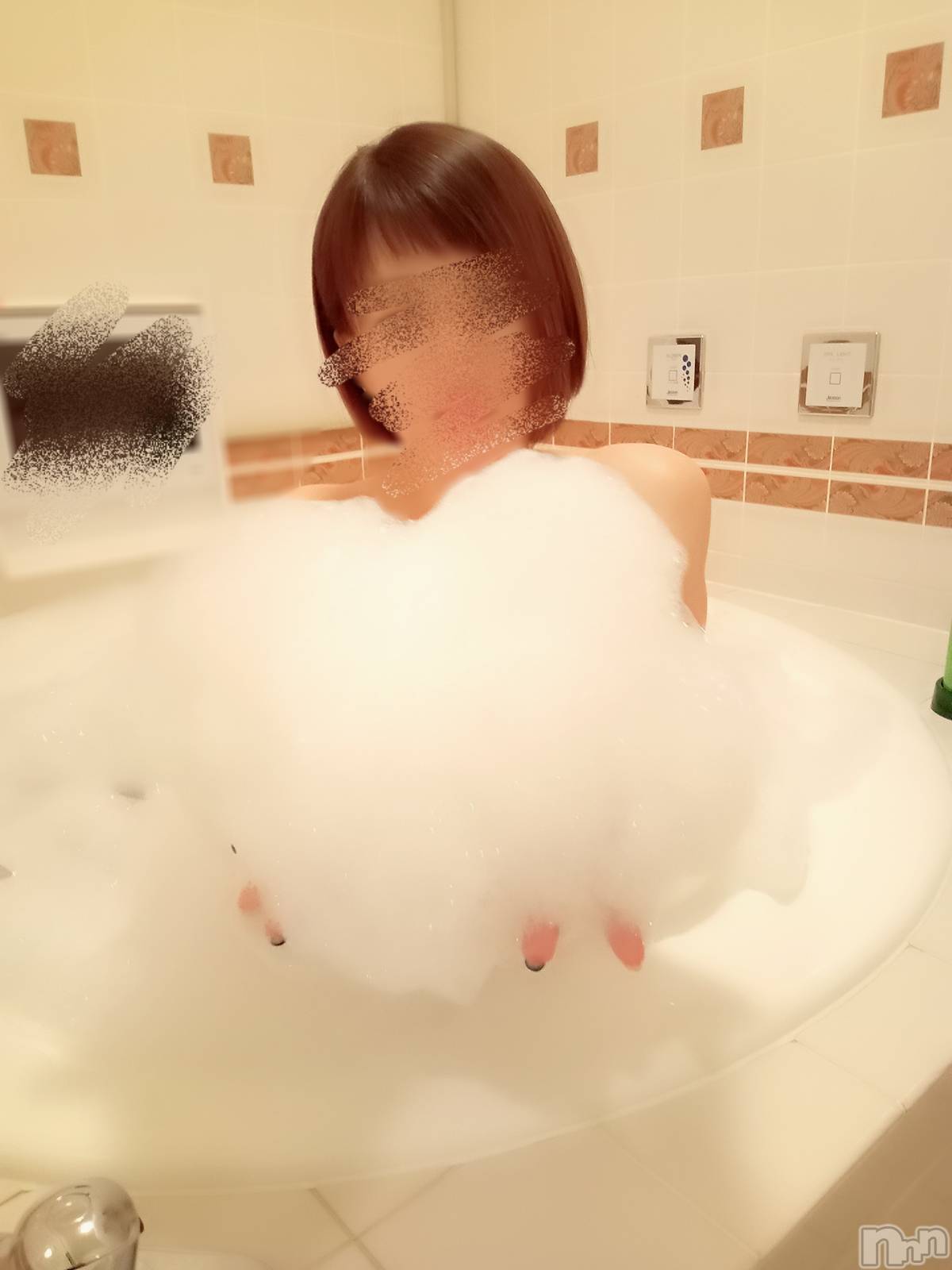長岡デリヘル長岡人妻市(ナガオカヒトヅマイチ)ゆきな『美人過ぎてごめんなさい』(39)の2025年10月5日写メブログ「新エリア」